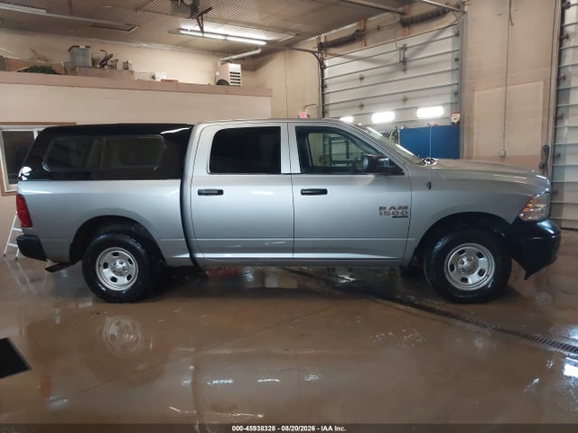 Продаж на аукціоні авто 2021 Ram 1500 Classic Tradesman  4x4 5'7 Box, vin: 3C6RR7KG6MG684920, номер лоту: 45938328