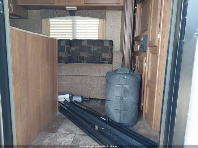 5ZT2CXVB2GA007344 Coachmen Apex Ultra Lite