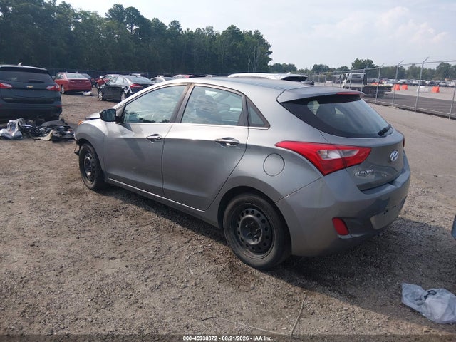 2017 Hyundai Elantra Gt მანქანა იყიდება აუქციონზე, vin: KMHD35LH8HU368708, აუქციონის ნომერი: 45938372