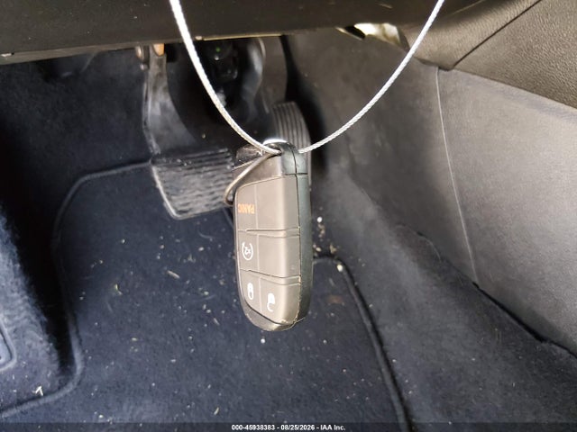 45938383 :رقم المزاد ، 3C4NJDBN5ST617662 vin ، 2025 Jeep Compass Latitude 4x4 مزاد بيع