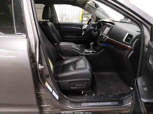 45938454 :رقم المزاد ، 5TDDKRFH7GS336359 vin ، 2016 Toyota Highlander Limited V6 مزاد بيع