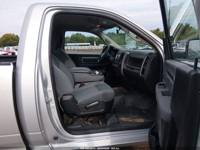 Aukcja sprzedaży 2019 Ram 1500 Classic Tradesman  4x2 8' Box, vin: 3C6JR6DG4KG503928, numer aukcji: 45938474