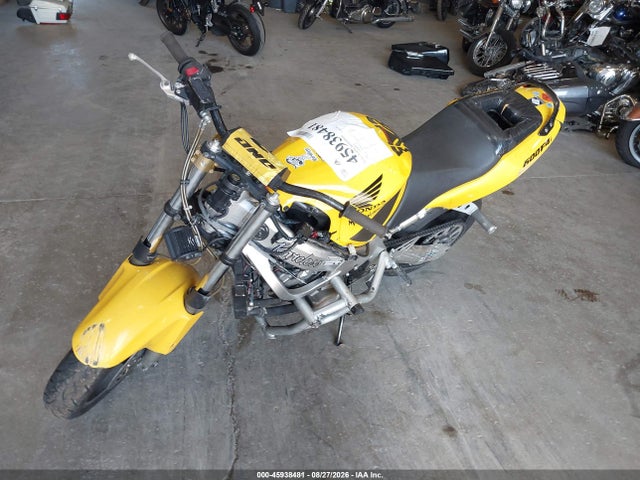 45938481 :رقم المزاد ، JH2PC35036M702922 vin ، 2006 Honda Cbr600 F4 مزاد بيع