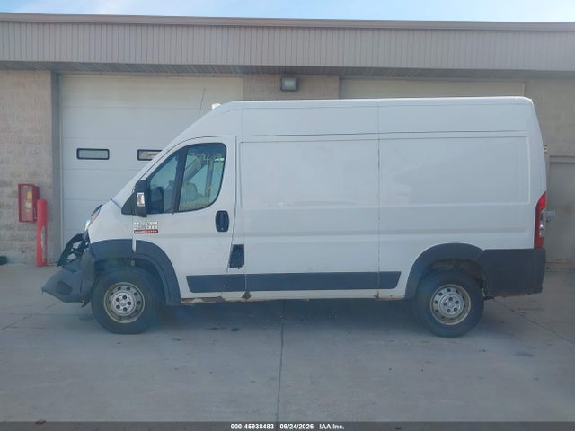 45938483 :رقم المزاد ، 3C6TRVCG8EE113810 vin ، 2014 Ram Promaster 2500 High Roof مزاد بيع