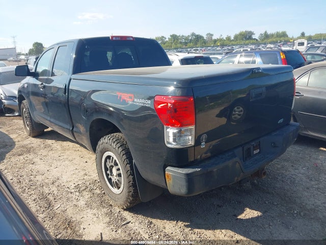 Продаж на аукціоні авто 2010 Toyota Tundra Grade 5.7l V8, vin: 5TFUW5F1XAX104422, номер лоту: 45938484