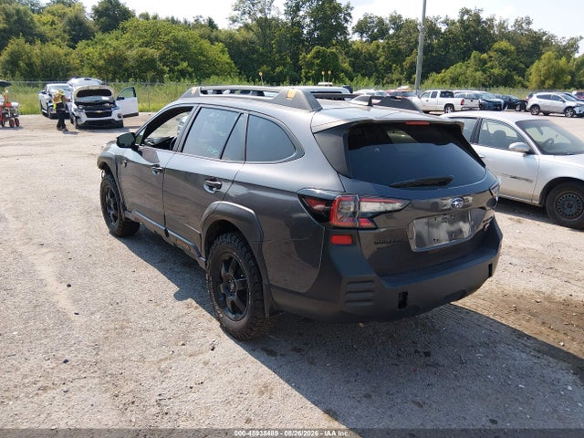 45938489 :رقم المزاد ، 4S4BTGSD9N3116484 vin ، 2022 Subaru Outback Wilderness مزاد بيع