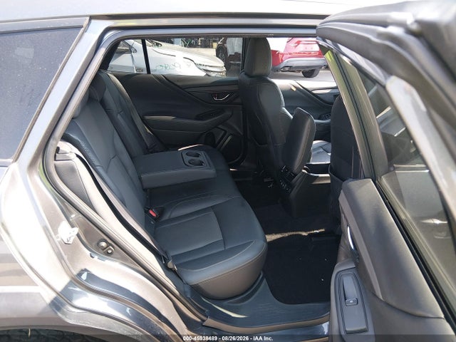45938489 :رقم المزاد ، 4S4BTGSD9N3116484 vin ، 2022 Subaru Outback Wilderness مزاد بيع