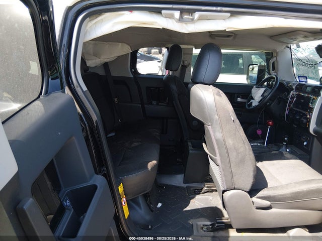 45938496 :رقم المزاد ، JTEBU4BF9EK180544 vin ، 2014 Toyota Fj Cruiser مزاد بيع