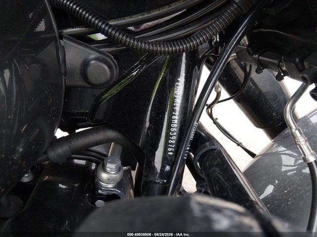 Harley-Davidson FLHTK 2021 1HD1KEF18MB639876 Image 10
