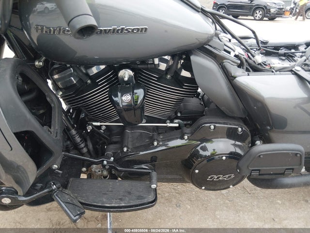 Harley-Davidson FLHTK 2021 1HD1KEF18MB639876 Image 9