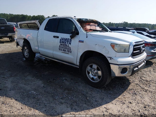 45938532 :رقم المزاد ، 5TFRY5F13DX138464 vin ، 2013 Toyota Tundra Grade 5.7l V8 مزاد بيع