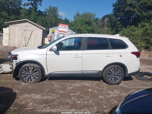 45938538 :رقم المزاد ، JA4AZ3A38KZ005783 vin ، 2019 Mitsubishi Outlander Se مزاد بيع