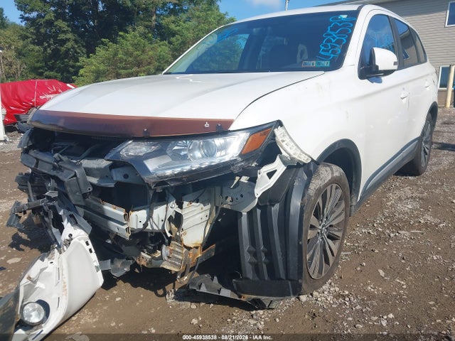 45938538 :رقم المزاد ، JA4AZ3A38KZ005783 vin ، 2019 Mitsubishi Outlander Se مزاد بيع