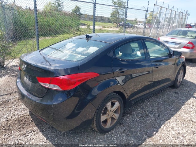 Продажа на аукционе авто 2013 Hyundai Elantra Gls, vin: KMHDH4AE2DU862416, номер лота: 45938539