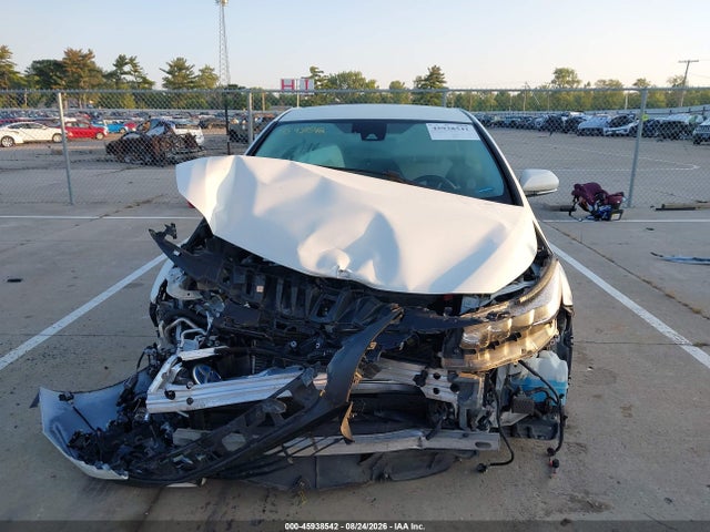 Toyota Prius Prime Advanced 2017 JTDKARFPXH3048100 Image 13