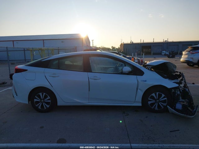 Toyota Prius Prime Advanced 2017 JTDKARFPXH3048100 Image 14
