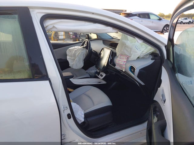 Toyota Prius Prime Advanced 2017 JTDKARFPXH3048100 Image 5