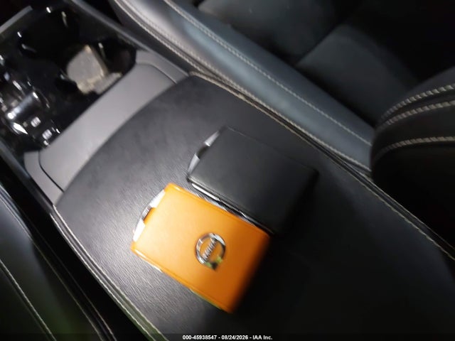 Aukcja sprzedaży 2022 Volvo Xc40 T4 R-design, vin: YV4AC2HM8N2642750, numer aukcji: 45938547
