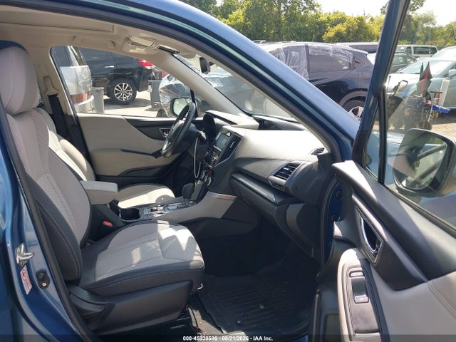 2020 Subaru Forester Premium მანქანა იყიდება აუქციონზე, vin: JF2SKAJC4LH527077, აუქციონის ნომერი: 45938586