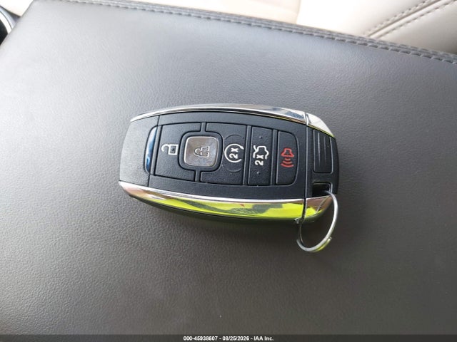 2018 Lincoln Mkx Reserve მანქანა იყიდება აუქციონზე, vin: 2LMPJ8LR9JBL43118, აუქციონის ნომერი: 45938607