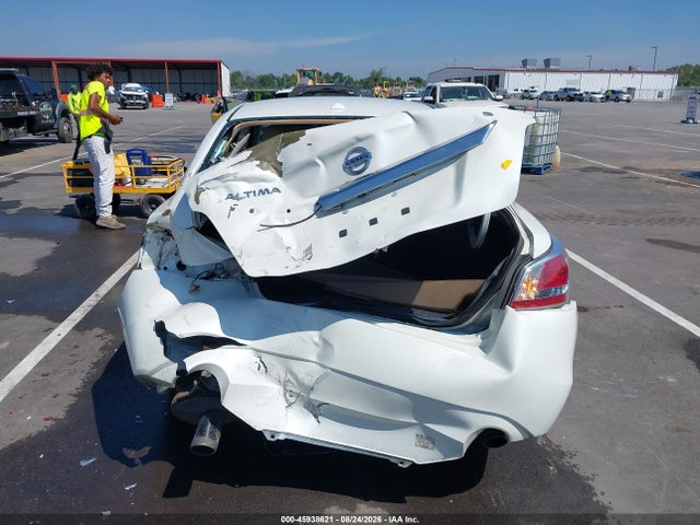 Продаж на аукціоні авто 2015 Nissan Altima 2.5 S, vin: 1N4AL3AP8FC217723, номер лоту: 45938621
