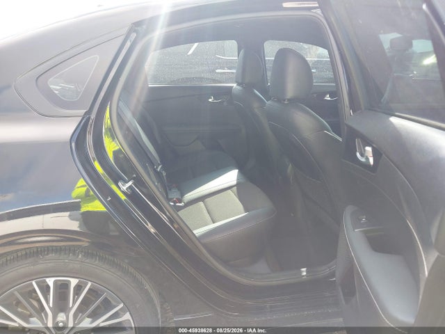 45938628 :رقم المزاد ، 3KPF54ADXPE596479 vin ، 2023 Kia Forte Gt-line مزاد بيع