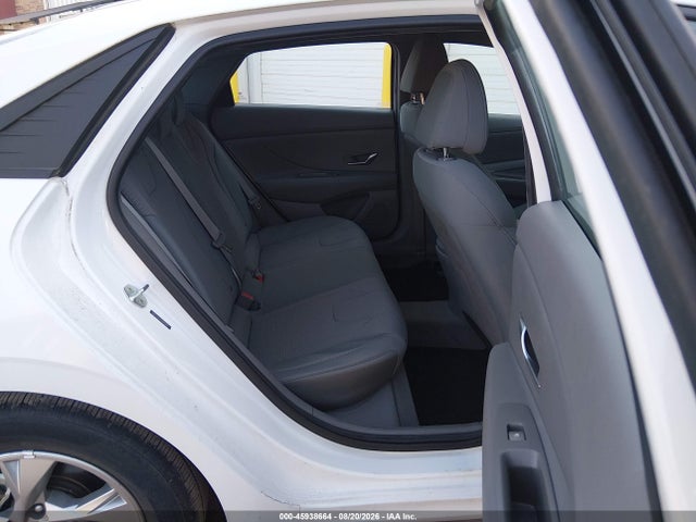 45938664 :رقم المزاد ، 5NPLL4AGXMH048170 vin ، 2021 Hyundai Elantra Se مزاد بيع