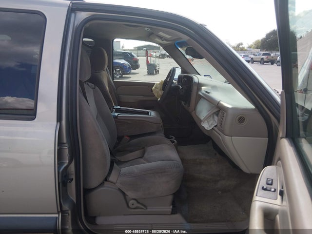 45938728 :رقم المزاد ، 1GNEC13V13R277497 vin ، 2003 Chevrolet Tahoe Ls مزاد بيع