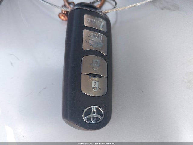 Продажа на аукционе авто 2017 Toyota Yaris Ia, vin: 3MYDLBYV3HY183370, номер лота: 45938750