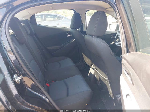 Продажа на аукционе авто 2017 Toyota Yaris Ia, vin: 3MYDLBYV3HY183370, номер лота: 45938750