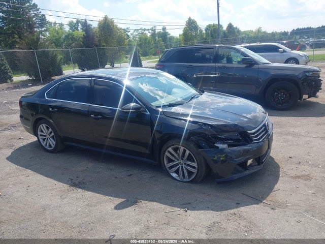 Продаж на аукціоні авто 2018 Volkswagen Passat 2.0t Se, vin: 1VWBA7A3XJC001919, номер лоту: 45938752