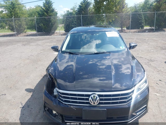 Продаж на аукціоні авто 2018 Volkswagen Passat 2.0t Se, vin: 1VWBA7A3XJC001919, номер лоту: 45938752