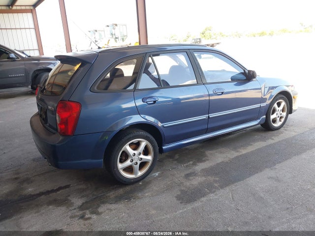 Продаж на аукціоні авто 2002 Mazda Protege5, vin: JM1BJ245021465334, номер лоту: 45938767