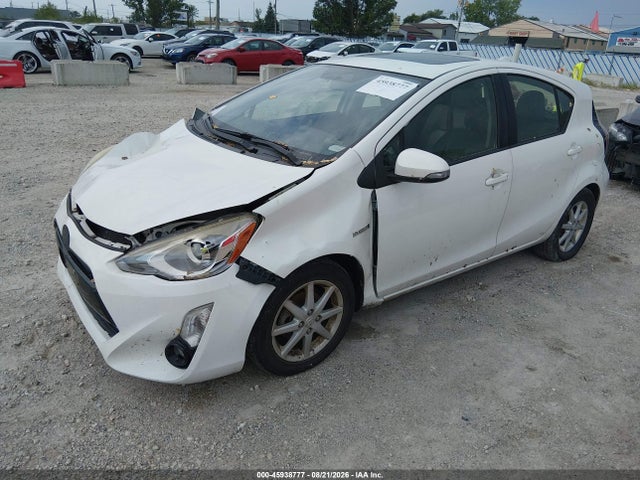 2015 Toyota Prius C Four მანქანა იყიდება აუქციონზე, vin: JTDKDTB39F1094811, აუქციონის ნომერი: 45938777