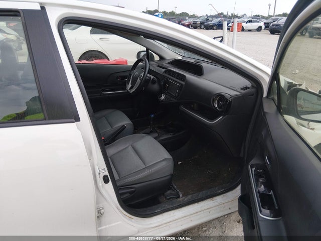 2015 Toyota Prius C Four მანქანა იყიდება აუქციონზე, vin: JTDKDTB39F1094811, აუქციონის ნომერი: 45938777
