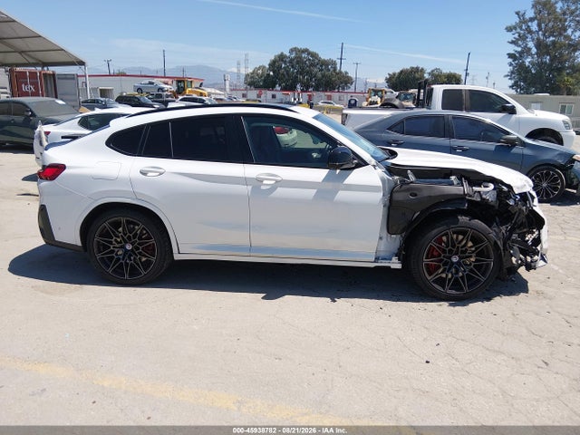 BMW X4 M 2023 5YM23EC05P9P68840 Image 17