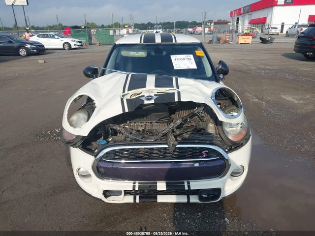 Продажа на аукционе авто 2016 Mini Hardtop Cooper S, vin: WMWXP7C51G2A42556, номер лота: 45938788