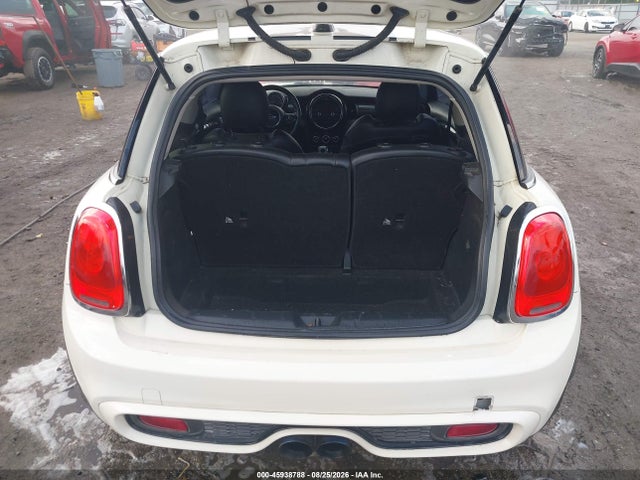 Продажа на аукционе авто 2016 Mini Hardtop Cooper S, vin: WMWXP7C51G2A42556, номер лота: 45938788