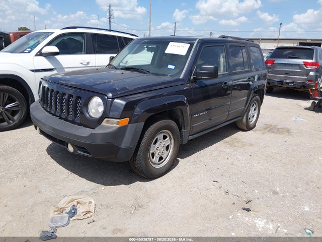 45938797 :رقم المزاد ، 1C4NJPBA3FD219487 vin ، 2015 Jeep Patriot Sport مزاد بيع