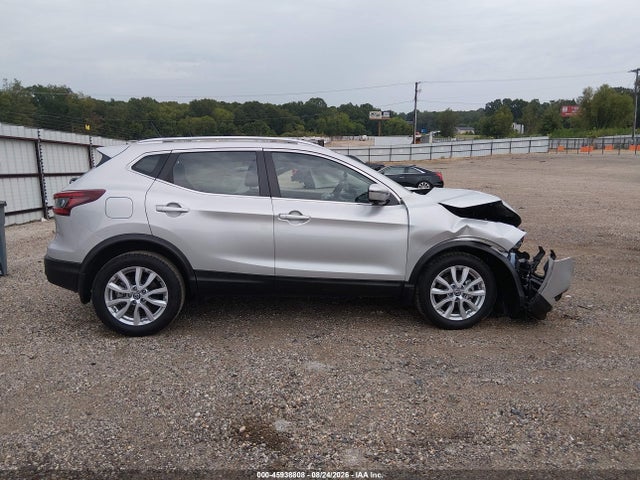 JN1BJ1BV0NW349719 Nissan Rogue Sport Sv Fwd Xtronic Cvt