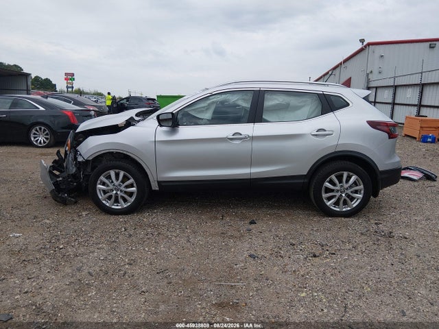 JN1BJ1BV0NW349719 Nissan Rogue Sport Sv Fwd Xtronic Cvt