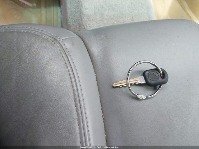 Продаж на аукціоні авто 2000 Buick Park Avenue, vin: 1G4CW52K1Y4136225, номер лоту: 45938822