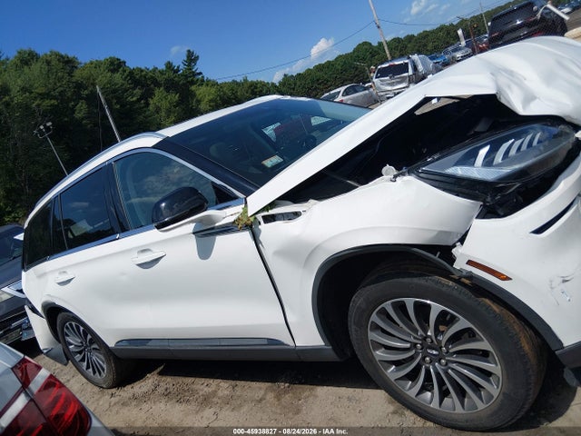 Продажа на аукционе авто 2023 Lincoln Aviator Standard, vin: 5LM5J6XC0PGL00427, номер лота: 45938827