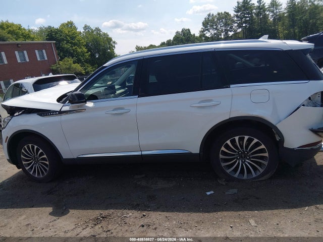 Продажа на аукционе авто 2023 Lincoln Aviator Standard, vin: 5LM5J6XC0PGL00427, номер лота: 45938827
