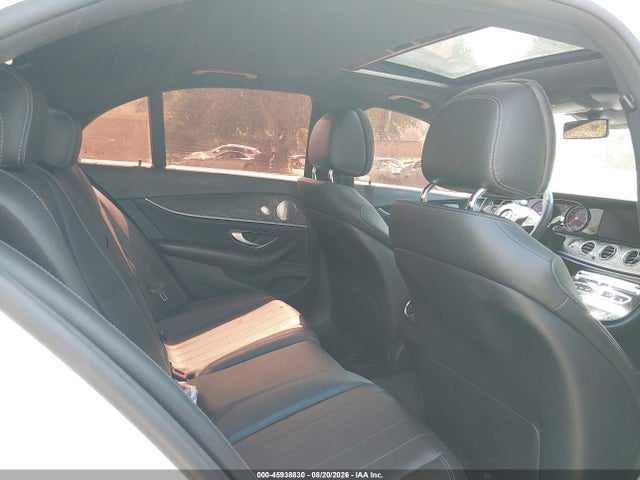 45938830 :رقم المزاد ، WDDZF4JB8HA161401 vin ، 2017 Mercedes-benz E 300 مزاد بيع