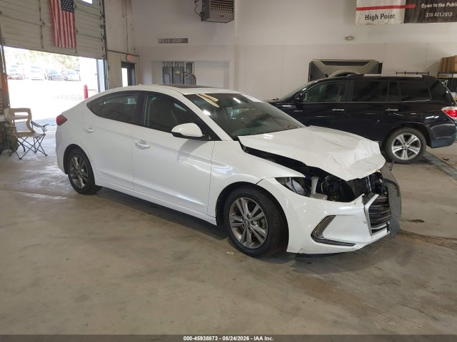 2017 Hyundai Elantra Value Edition მანქანა იყიდება აუქციონზე, vin: 5NPD84LF4HH202937, აუქციონის ნომერი: 45938873