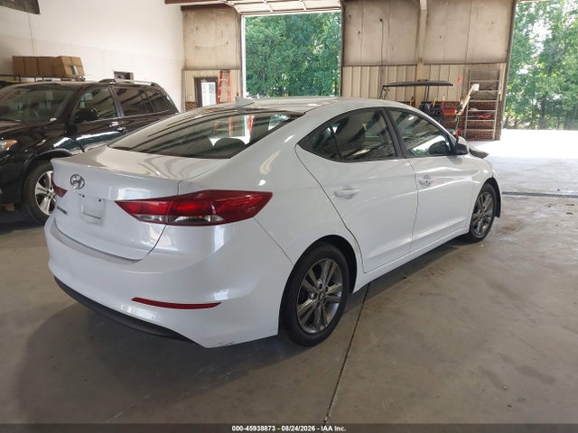2017 Hyundai Elantra Value Edition მანქანა იყიდება აუქციონზე, vin: 5NPD84LF4HH202937, აუქციონის ნომერი: 45938873