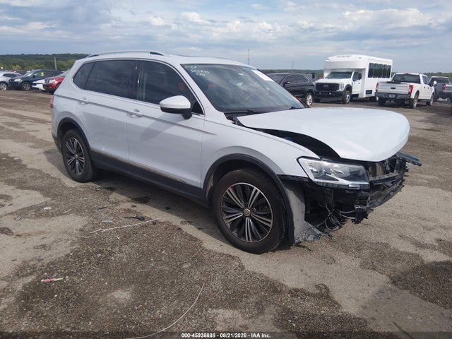Продажа на аукционе авто 2018 Volkswagen Tiguan 2.0t Se/2.0t Sel, vin: 3VV2B7AX1JM036609, номер лота: 45938888