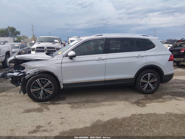 Продажа на аукционе авто 2018 Volkswagen Tiguan 2.0t Se/2.0t Sel, vin: 3VV2B7AX1JM036609, номер лота: 45938888