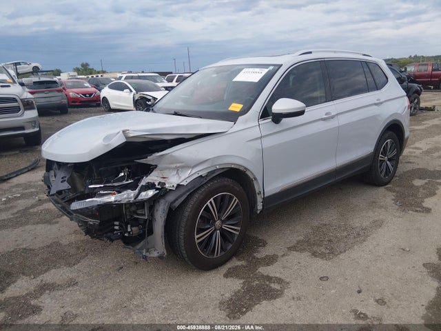 Продажа на аукционе авто 2018 Volkswagen Tiguan 2.0t Se/2.0t Sel, vin: 3VV2B7AX1JM036609, номер лота: 45938888